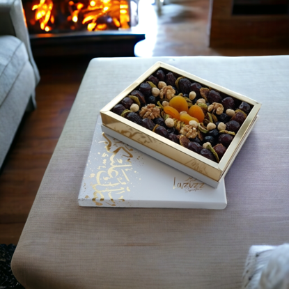 White Signature Gift Dry Fruits - Medjool Dates, Apricots, Figs, and Nuts: Luxurious Assortment of Premium Dried Fruits and Nuts.
