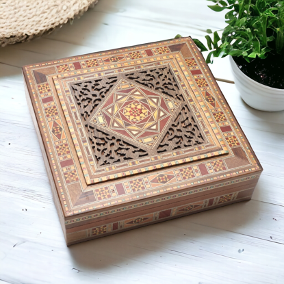 Picture of Square Wooden Hanmade Box